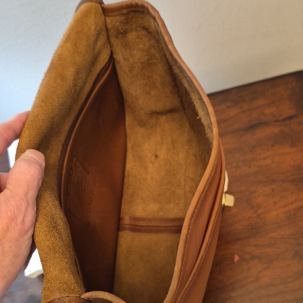 Coach City Bag Tan Leather Shoulder Crossbody Bag and Wallet Set Checkbook 9790 - Picture 12 of 16
